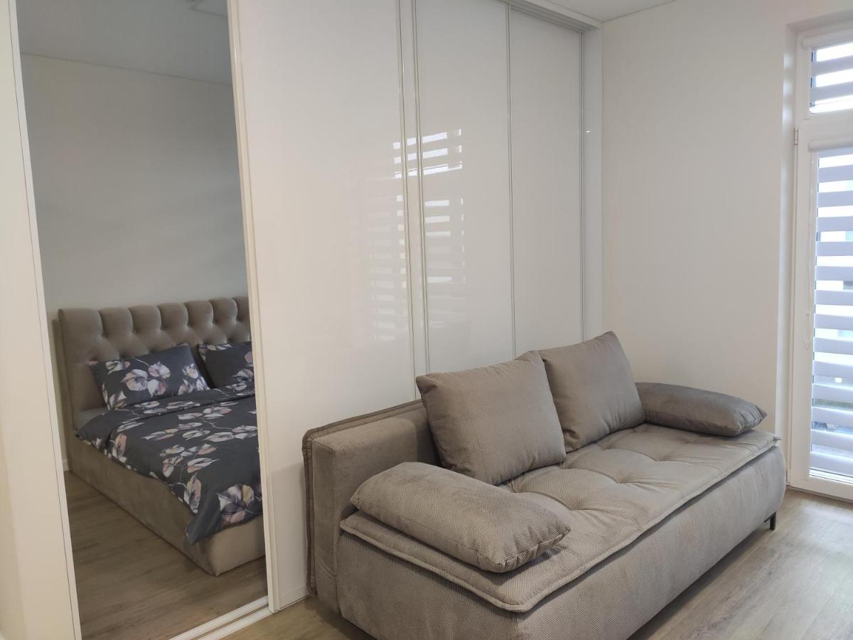 Apartment Ainiai Panevėžys Exteriör bild